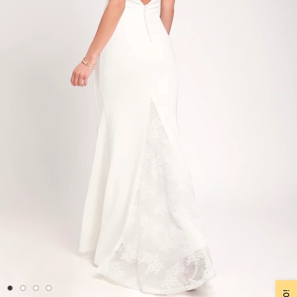 Lulus M Dress fits a small with alterations - Picture 2 of 4